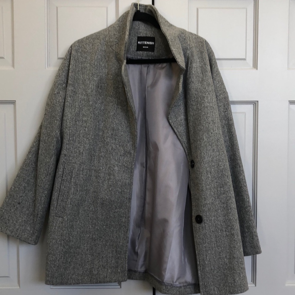 Kittenish coat